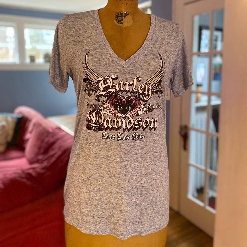 EUC Women’s XXL Harley-Davidson v-neck